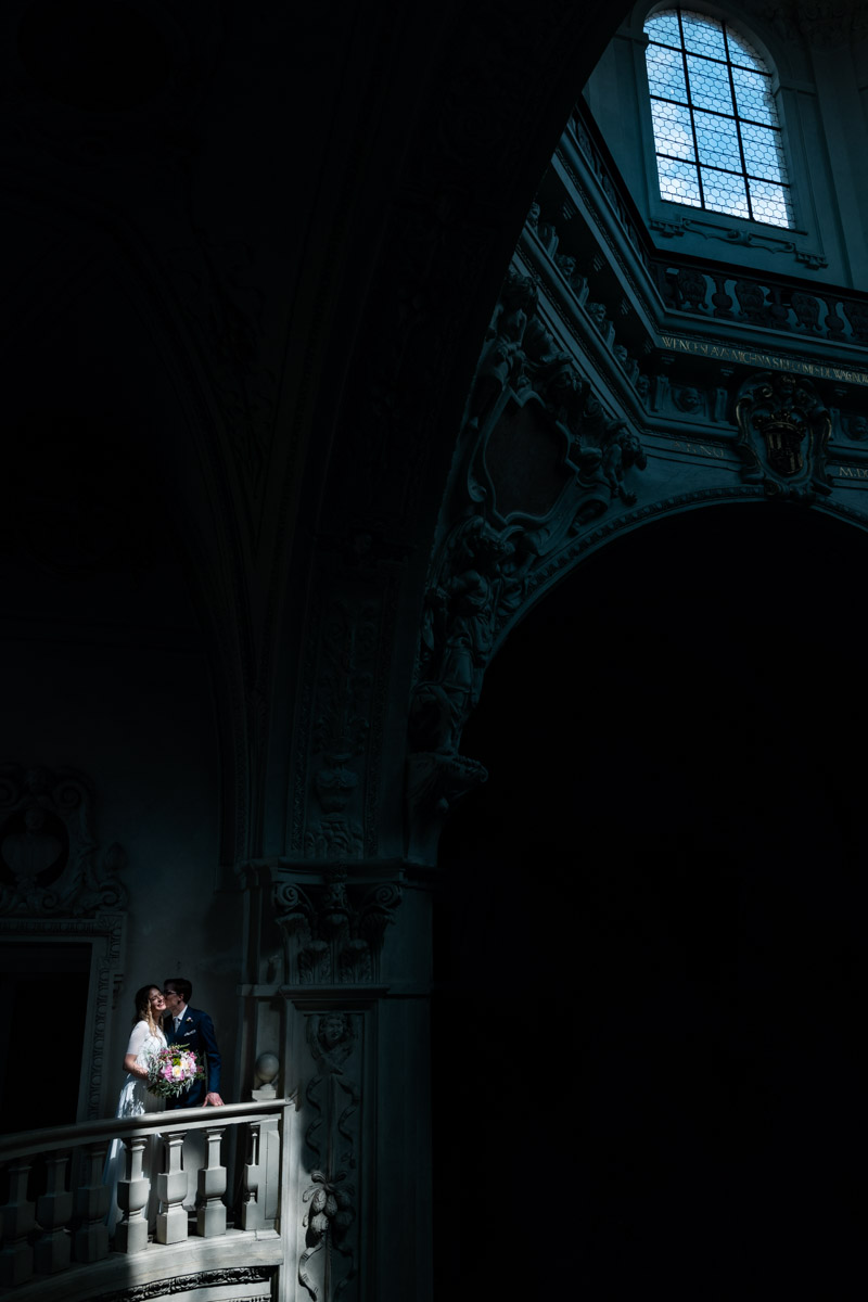 wedding_prague_historical_centre_charles_bridge_french_wedding_photographer_fotofaweddings-140 wedding_prague_historical_centre_charles_bridge_french_wedding_photographer_fotofaweddings
