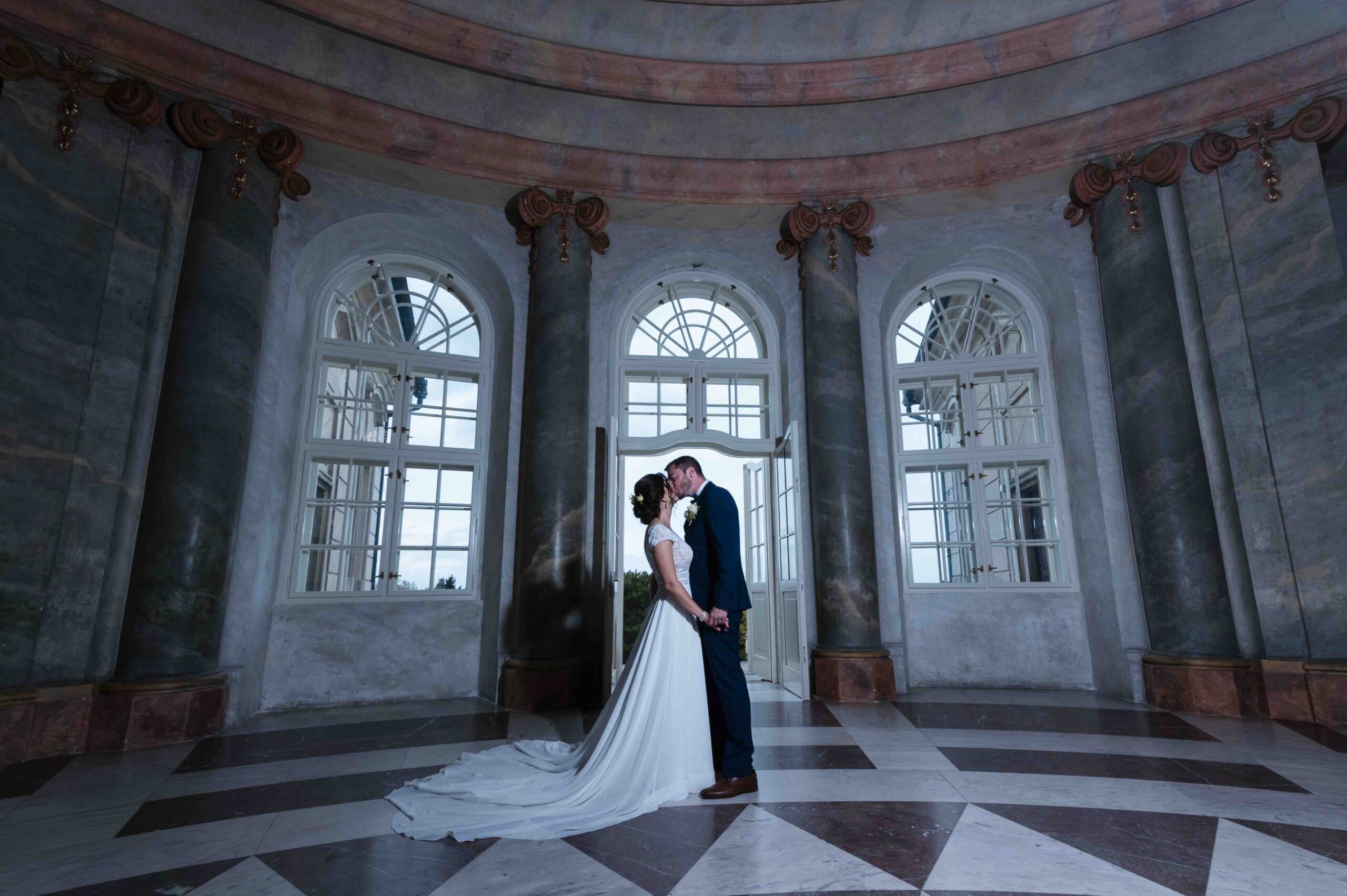greek_wedding_czech_royal_crown_castle_near_prague_fotofaweddings_photographer(138 of 223) greek_wedding_czech_royal_crown_castle_near_prague_fotofaweddings_photographer