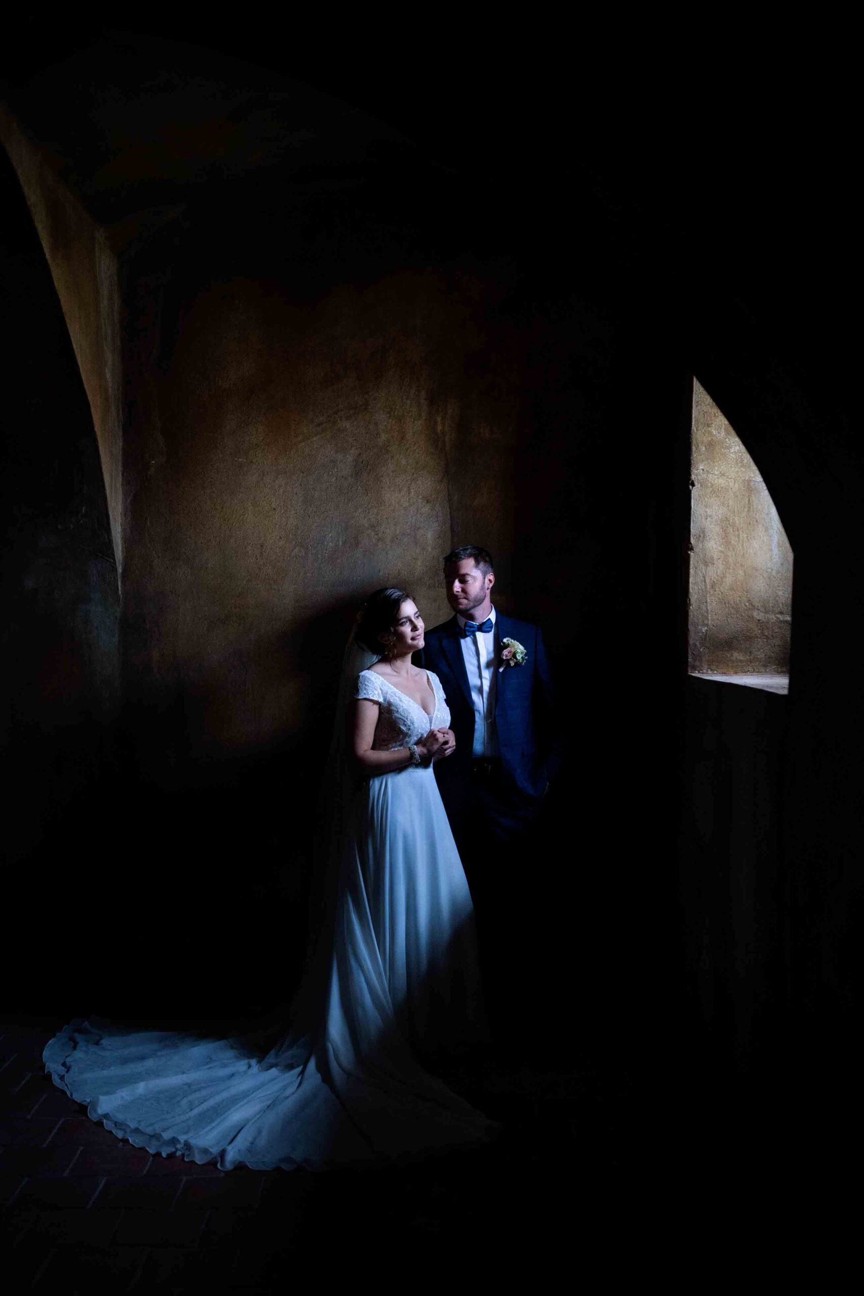 greek_wedding_czech_royal_crown_castle_near_prague_fotofaweddings_photographer